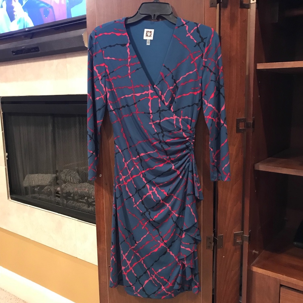⬇️ Ann Klein dress:  Size 4